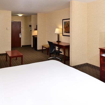 Holiday Inn Express Edmonton North By Ihg Eksteriør bilde