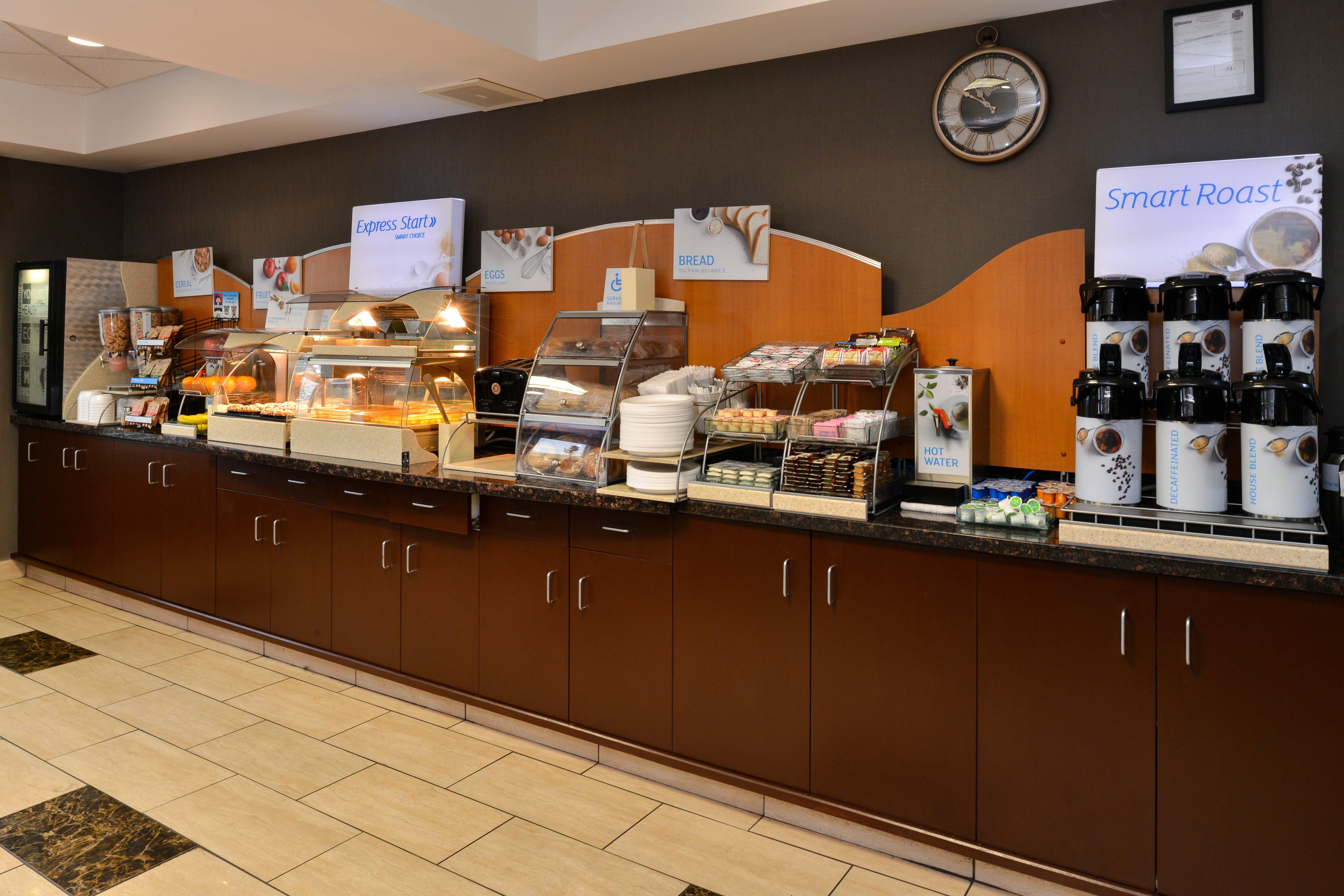 Holiday Inn Express Edmonton North By Ihg Eksteriør bilde