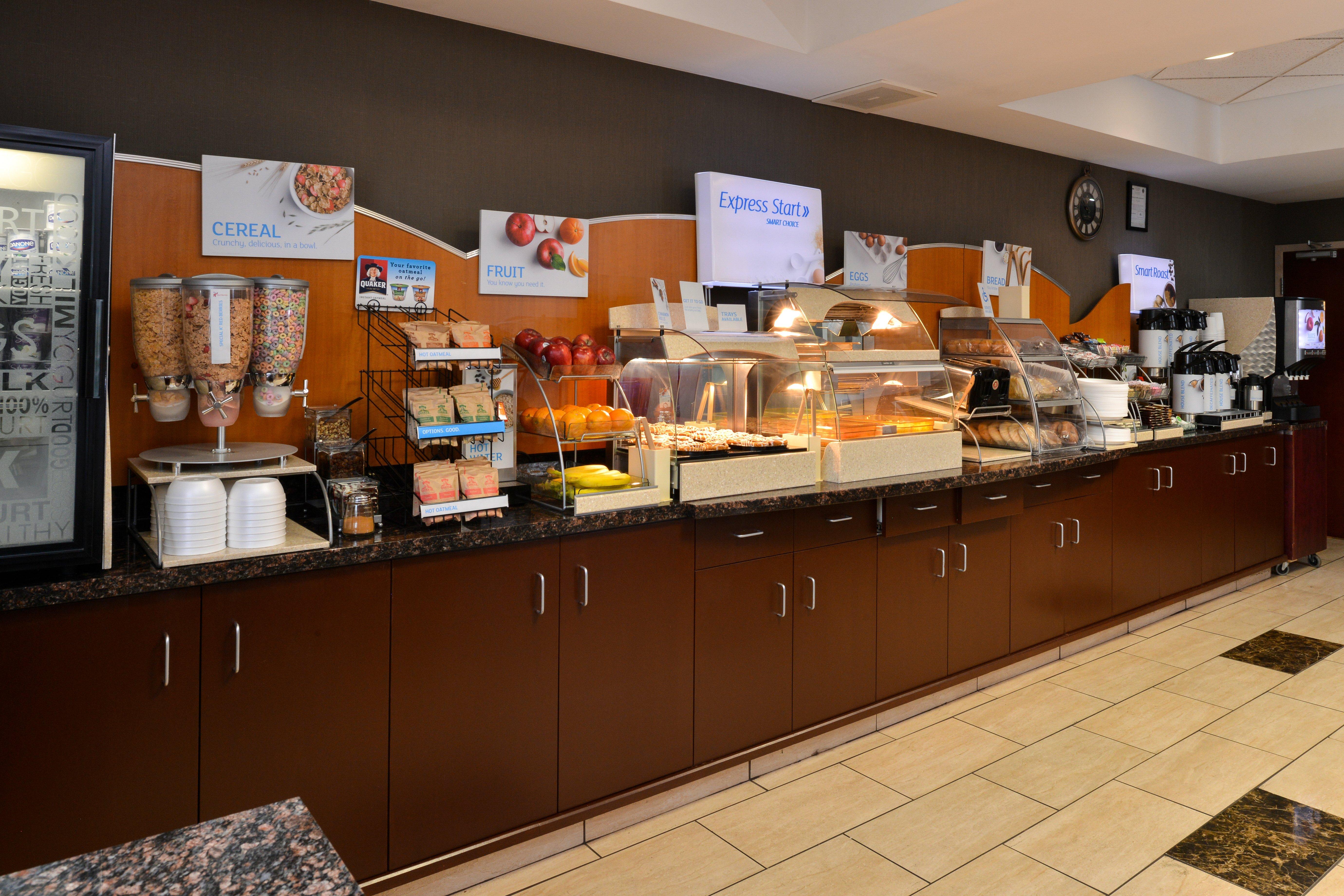 Holiday Inn Express Edmonton North By Ihg Eksteriør bilde