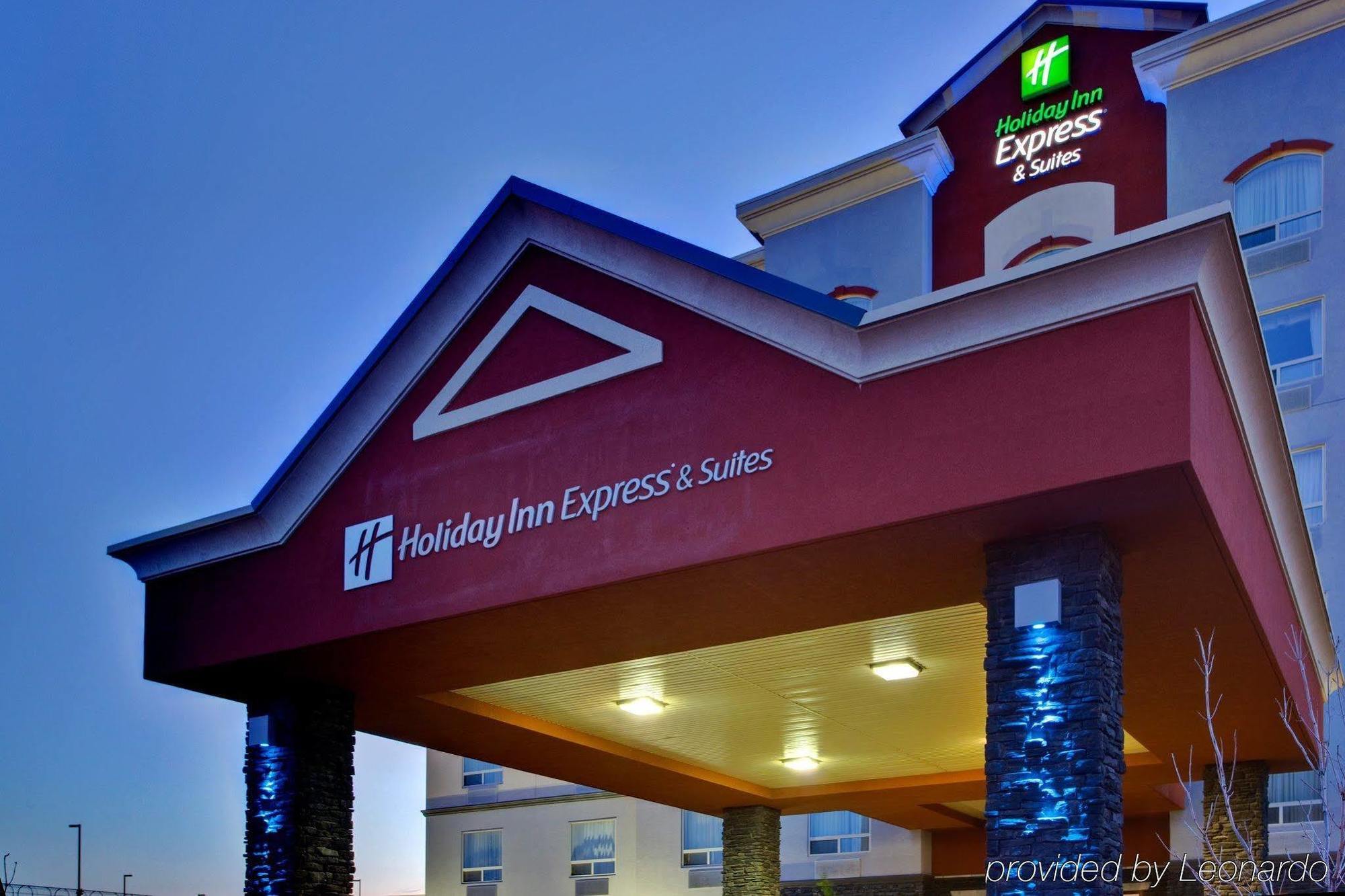 Holiday Inn Express Edmonton North By Ihg Eksteriør bilde