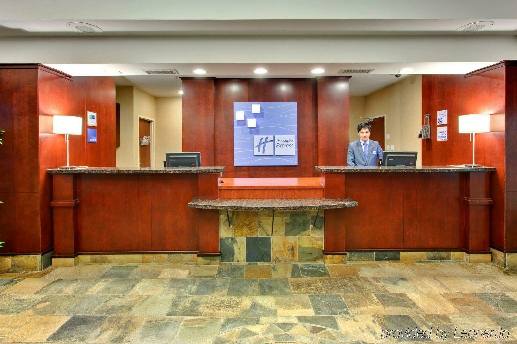 Holiday Inn Express Edmonton North By Ihg Eksteriør bilde