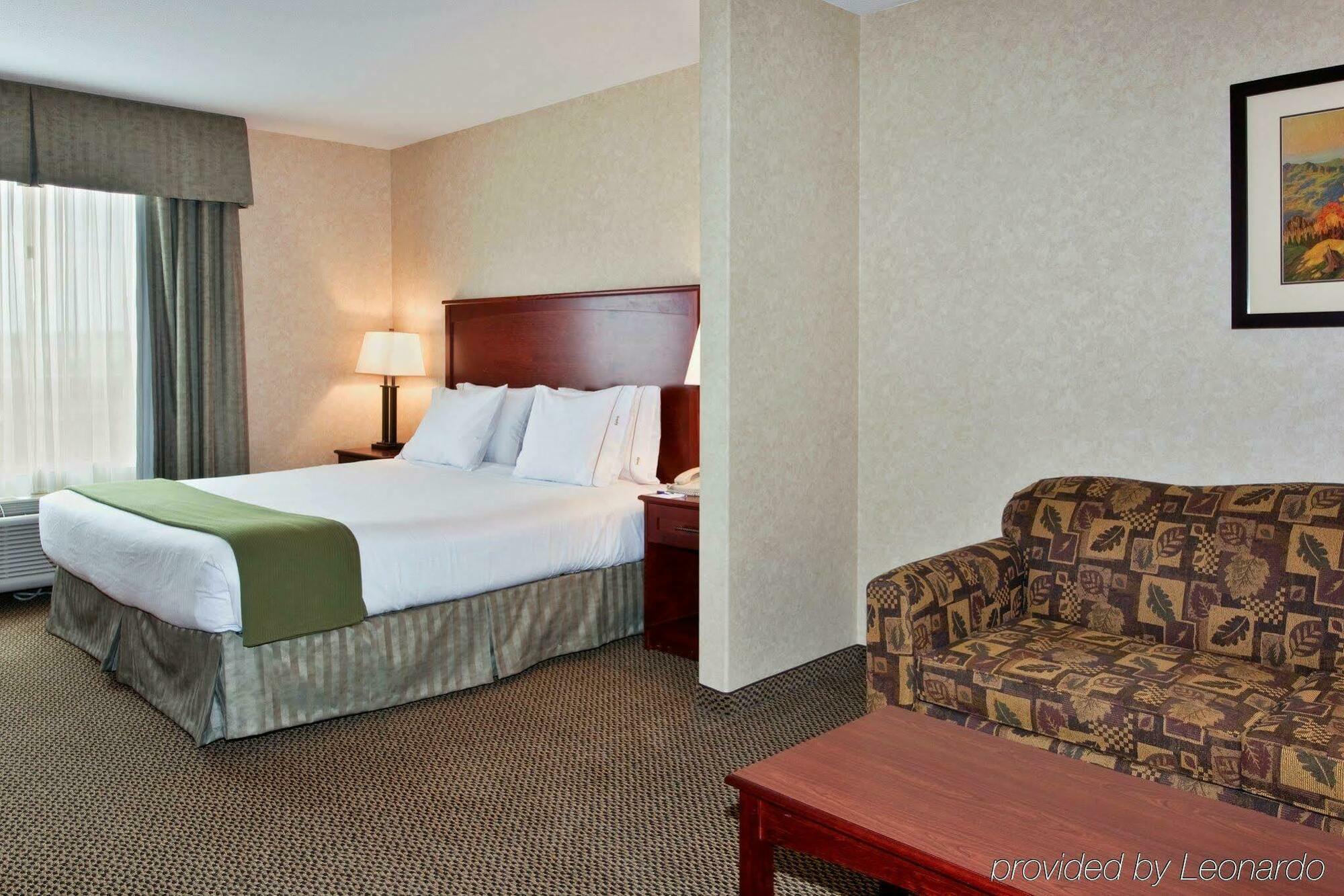 Holiday Inn Express Edmonton North By Ihg Eksteriør bilde